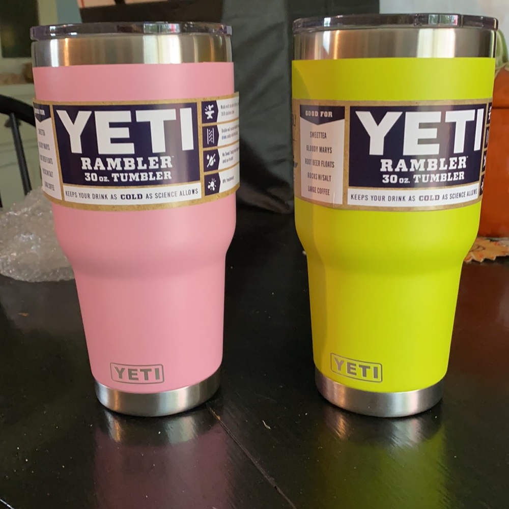 2 yeti cups